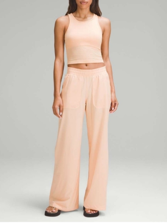 lululemon athletica Pants - Lululemon Swift Mid-Rise Wide-Leg Pant In Peach Bellini Sz 8